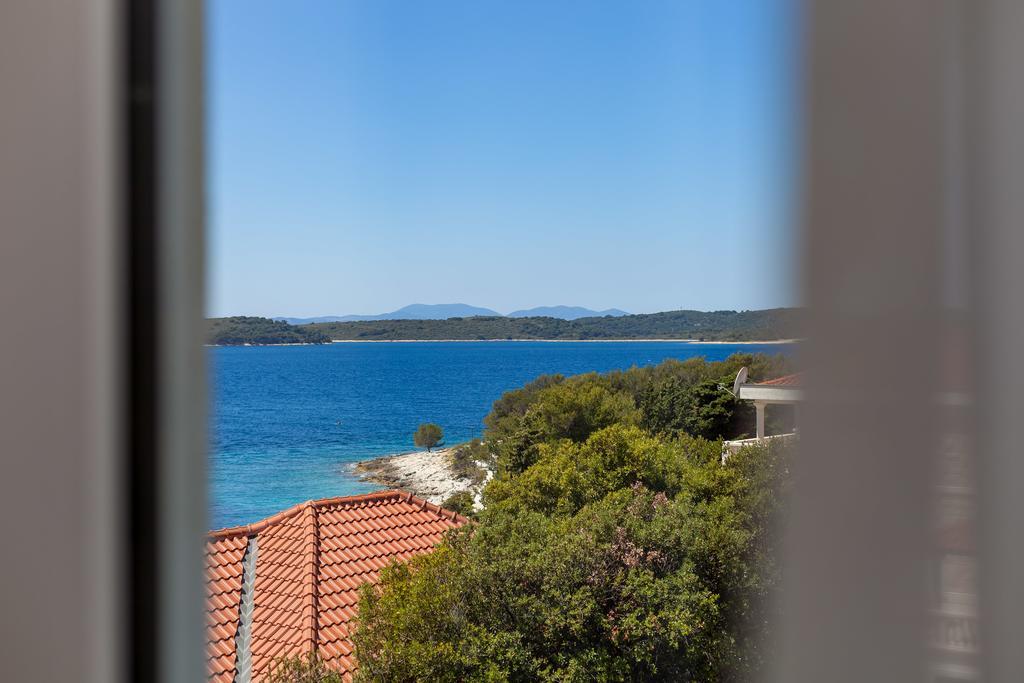 Pharia Hotel And Apartments - By The Beach Hvar Town Exterior foto