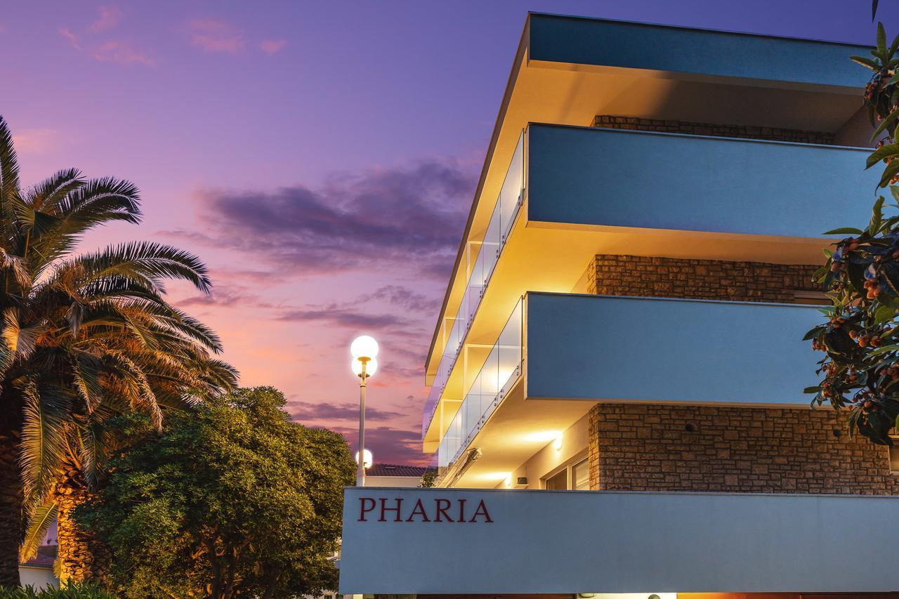 Pharia Hotel And Apartments - By The Beach Hvar Town Exterior foto